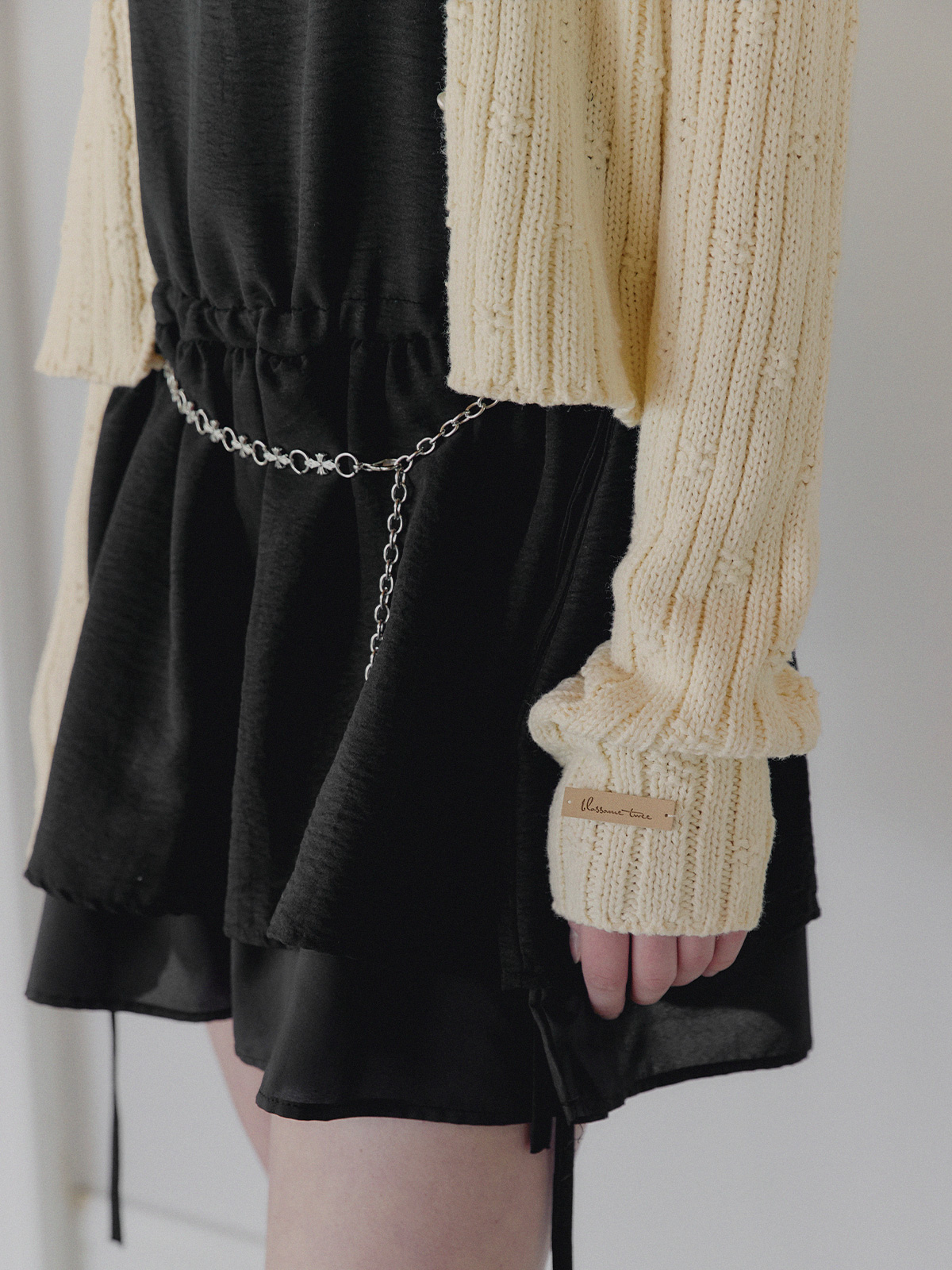 Urat Lace Layered Sleeveless Dress