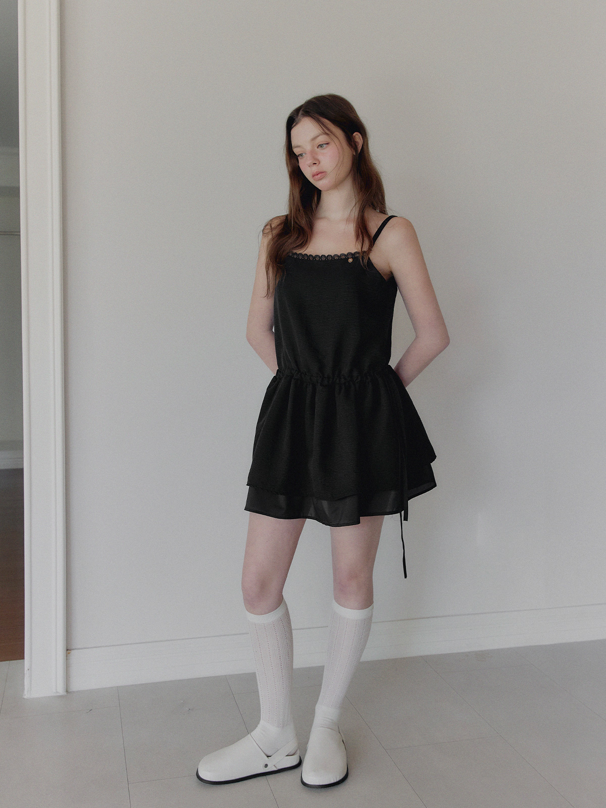 Urat Lace Layered Sleeveless Dress