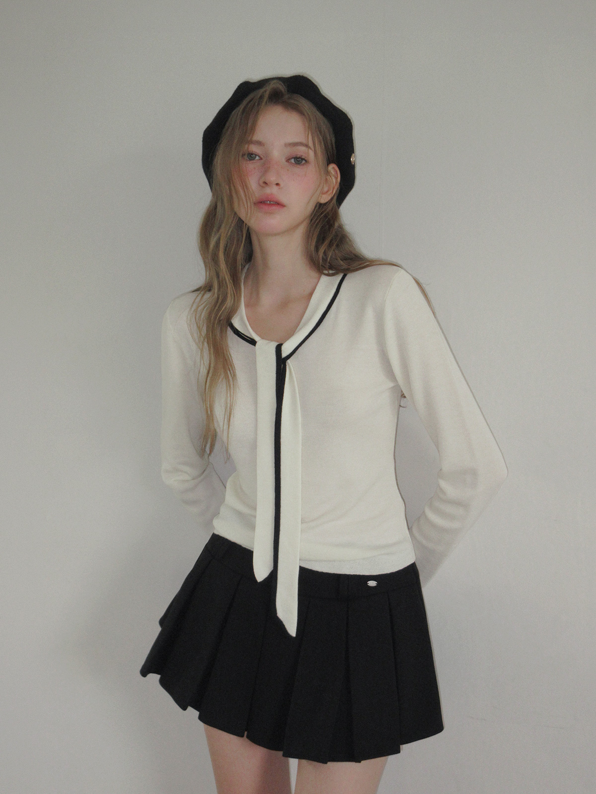 TWEE Poril contrast tie long sleeve knit - Model styling view
