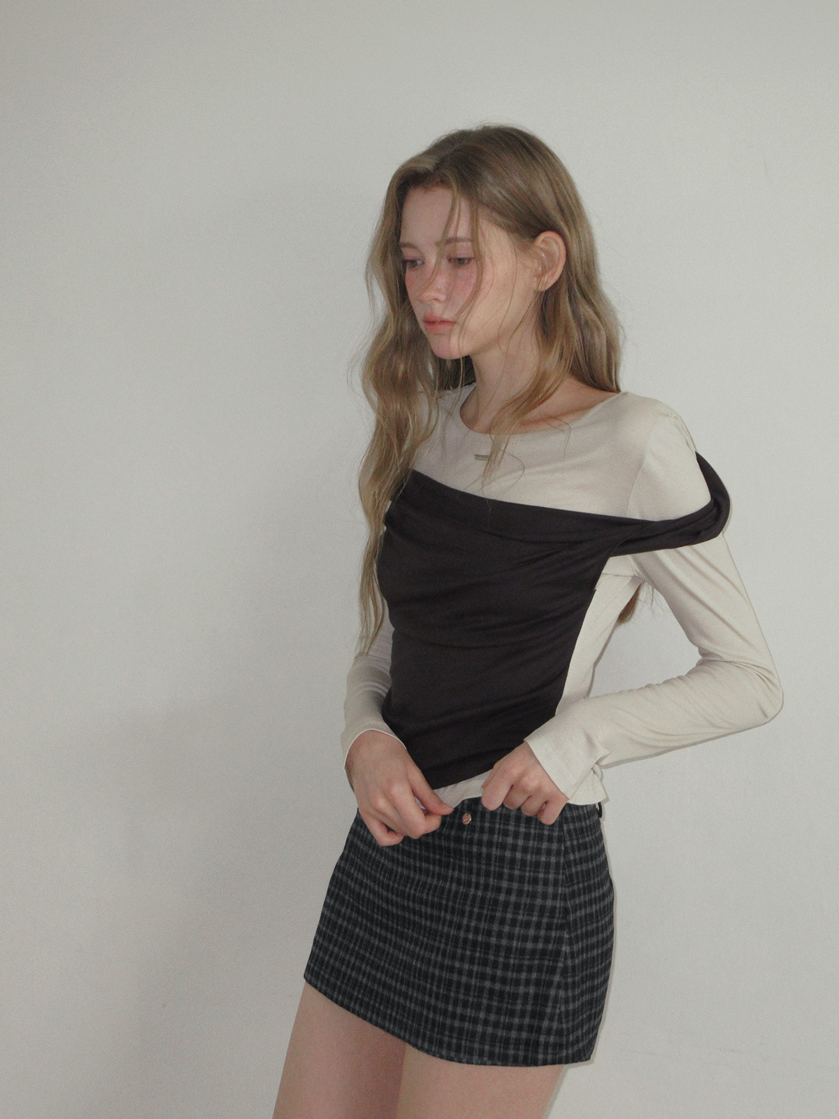 TWEE Baset check mini skirt shorts - Model styling view