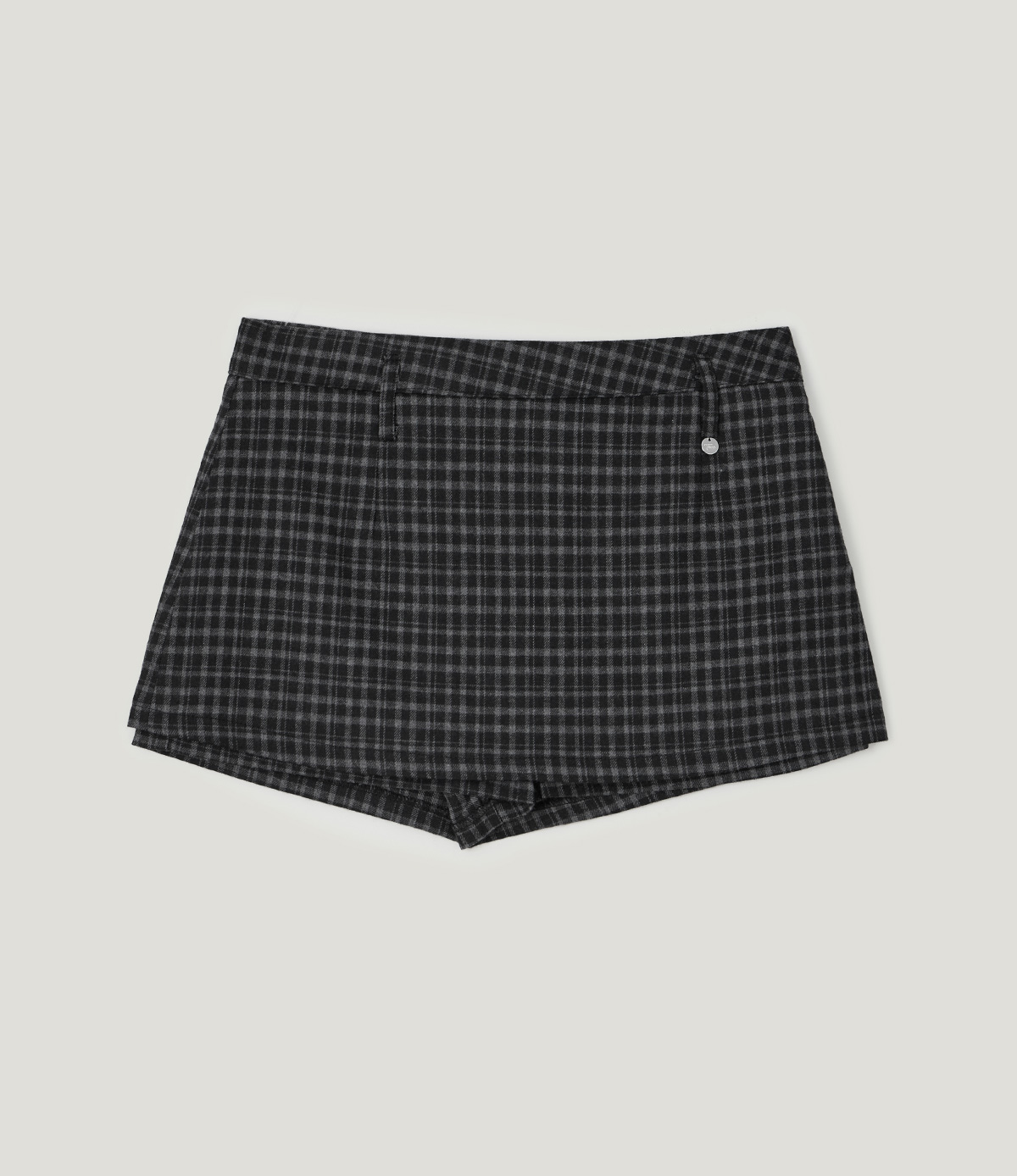 TWEE Baset check mini skirt shorts - Product detail view