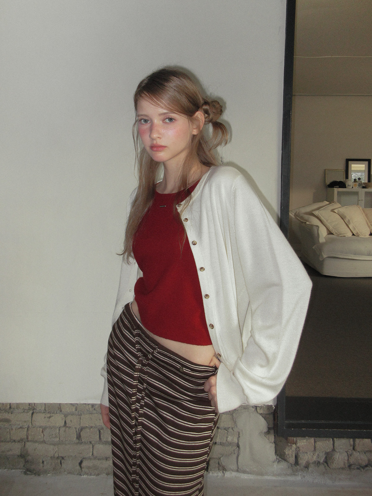 TWEE Ble round neck basic knit long sleeve cardigan - Model styling view