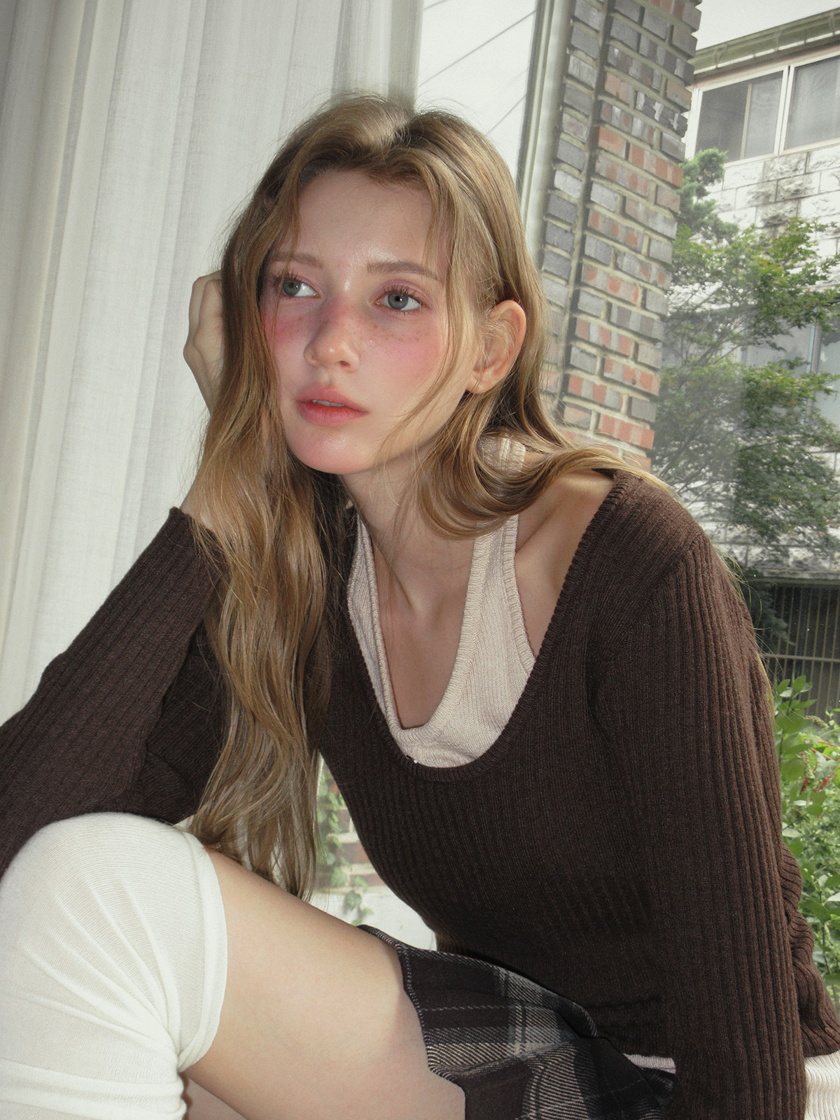 TWEE Kellon halter layered long sleeve knit - Model styling view