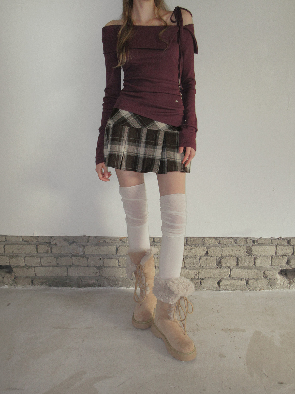 TWEE Rezon check pleated mini skirt - Model styling view