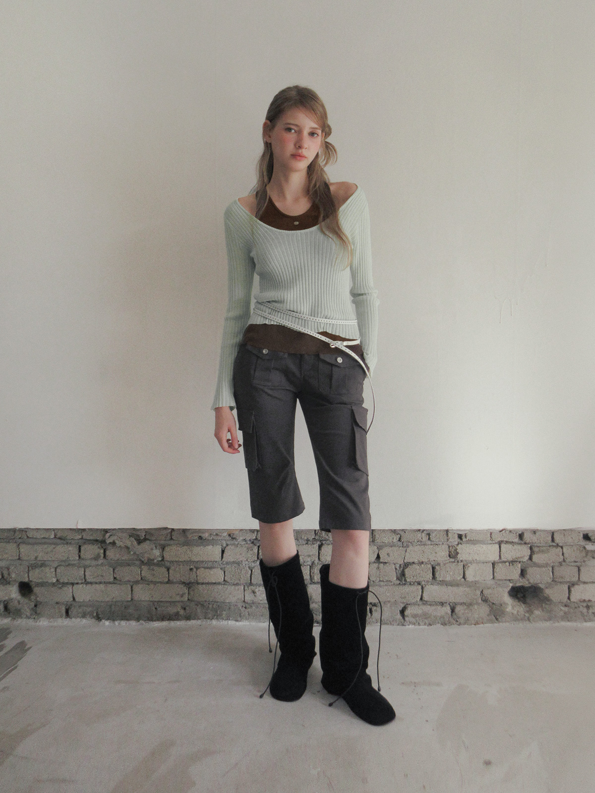 TWEE Polki stud thin double long belt - Model styling view