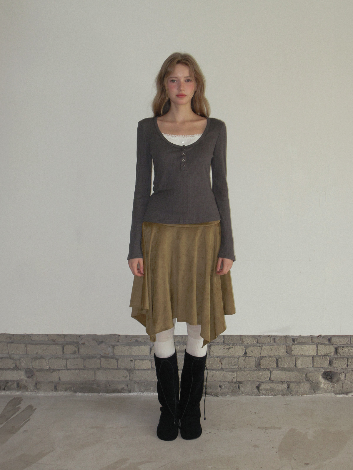 TWEE Runki layered button long sleeve T-shirt - Fit and silhouette view