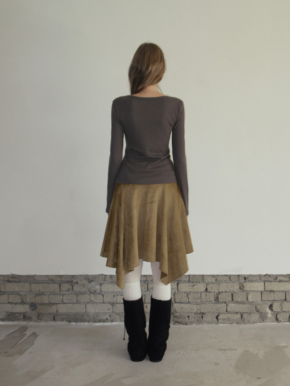 TWEE Runki layered button long sleeve T-shirt - Fit and silhouette view