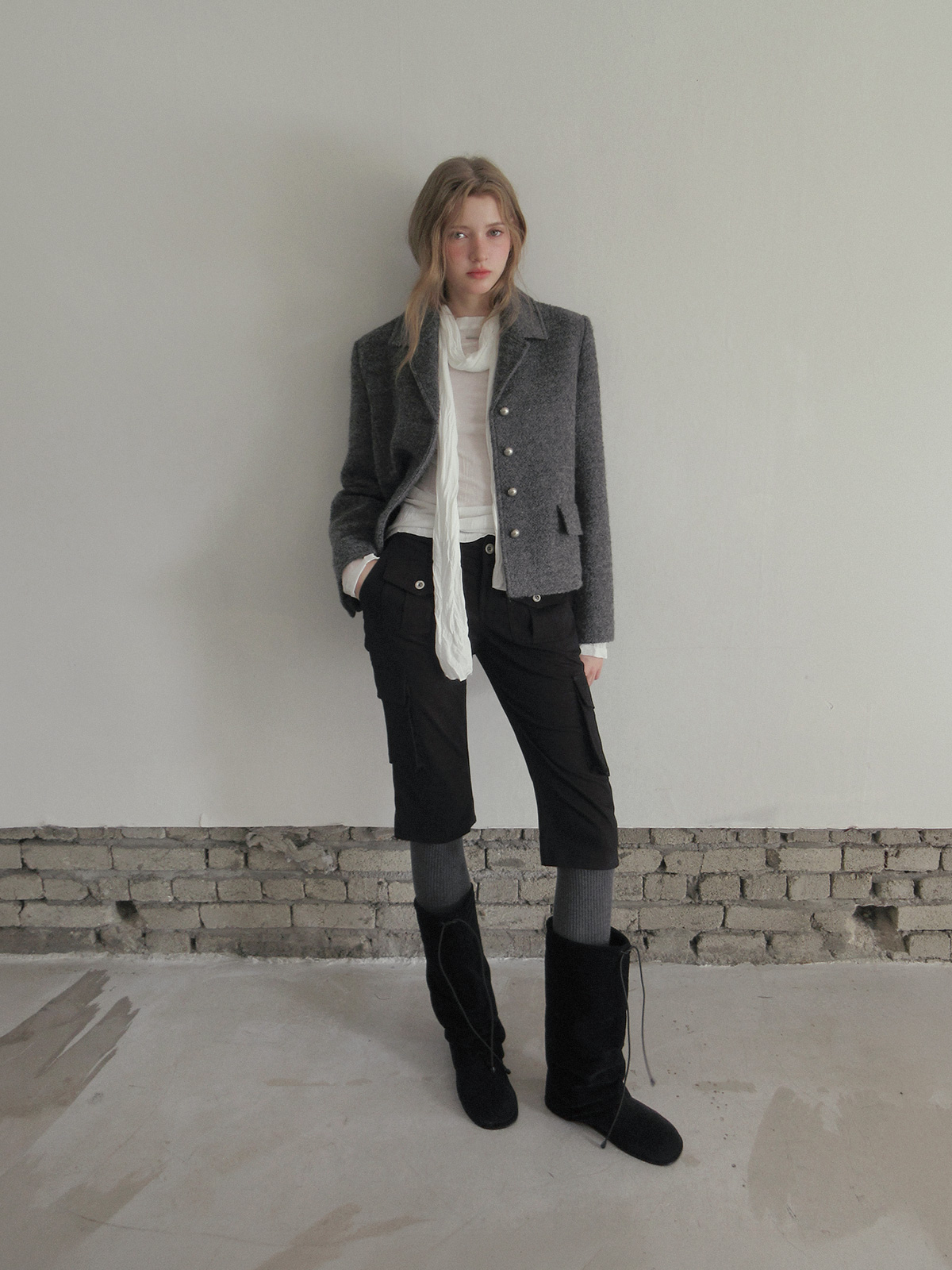 TWEE Wools collar cropped long sleeve jacket - Model styling view