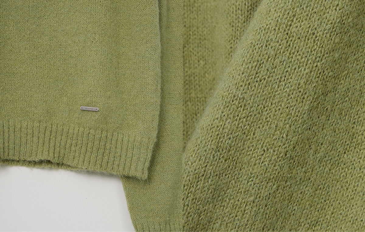 TWEE Pomki button brushed long sleeve knit - Fabric and construction close-up