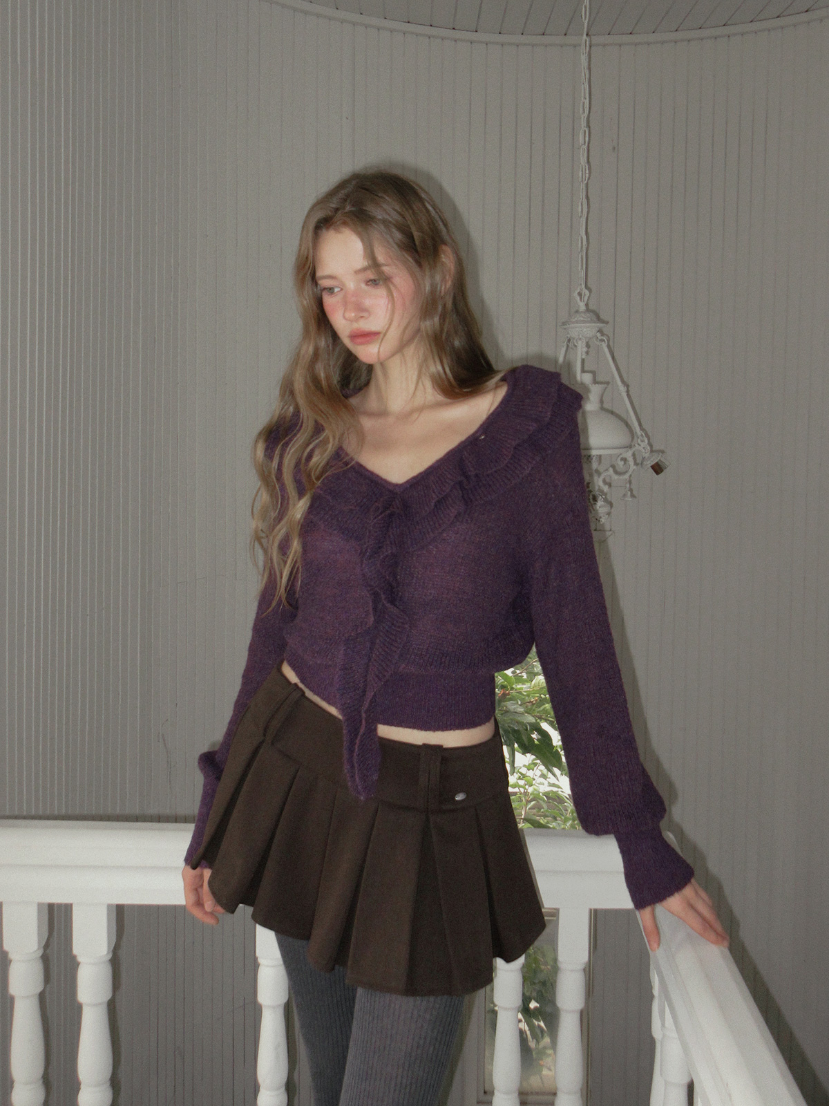 TWEE Hesi suede pleated mini skirt - Model styling view