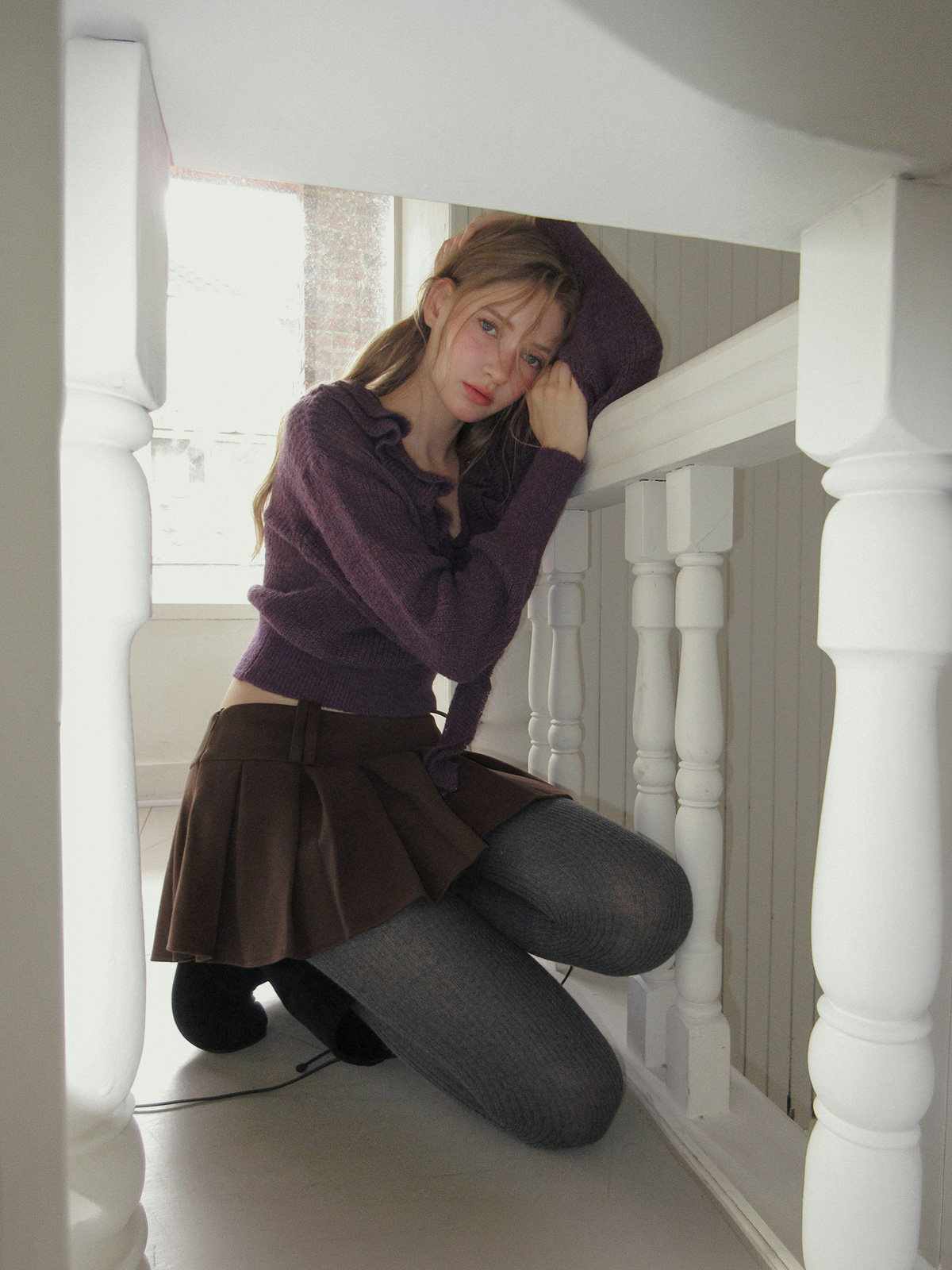 TWEE Hesi suede pleated mini skirt - Model styling view