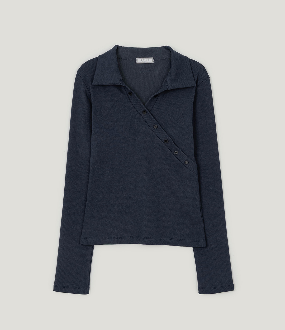 TWEE Normal diagonal button collar long sleeve T-shirt - Product detail view