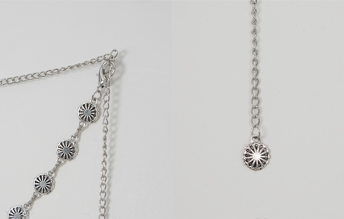 TWEE Shasta daisy pendant chain belt - Fabric and construction close-up