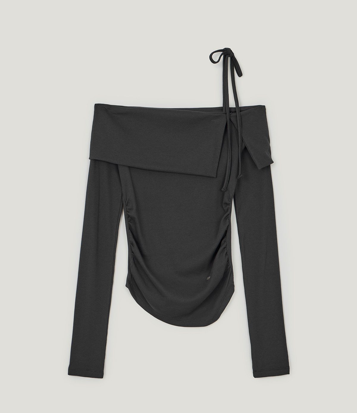 TWEE Rieon asymmetric shirring off-shoulder long sleeve T-shirt - Product detail view