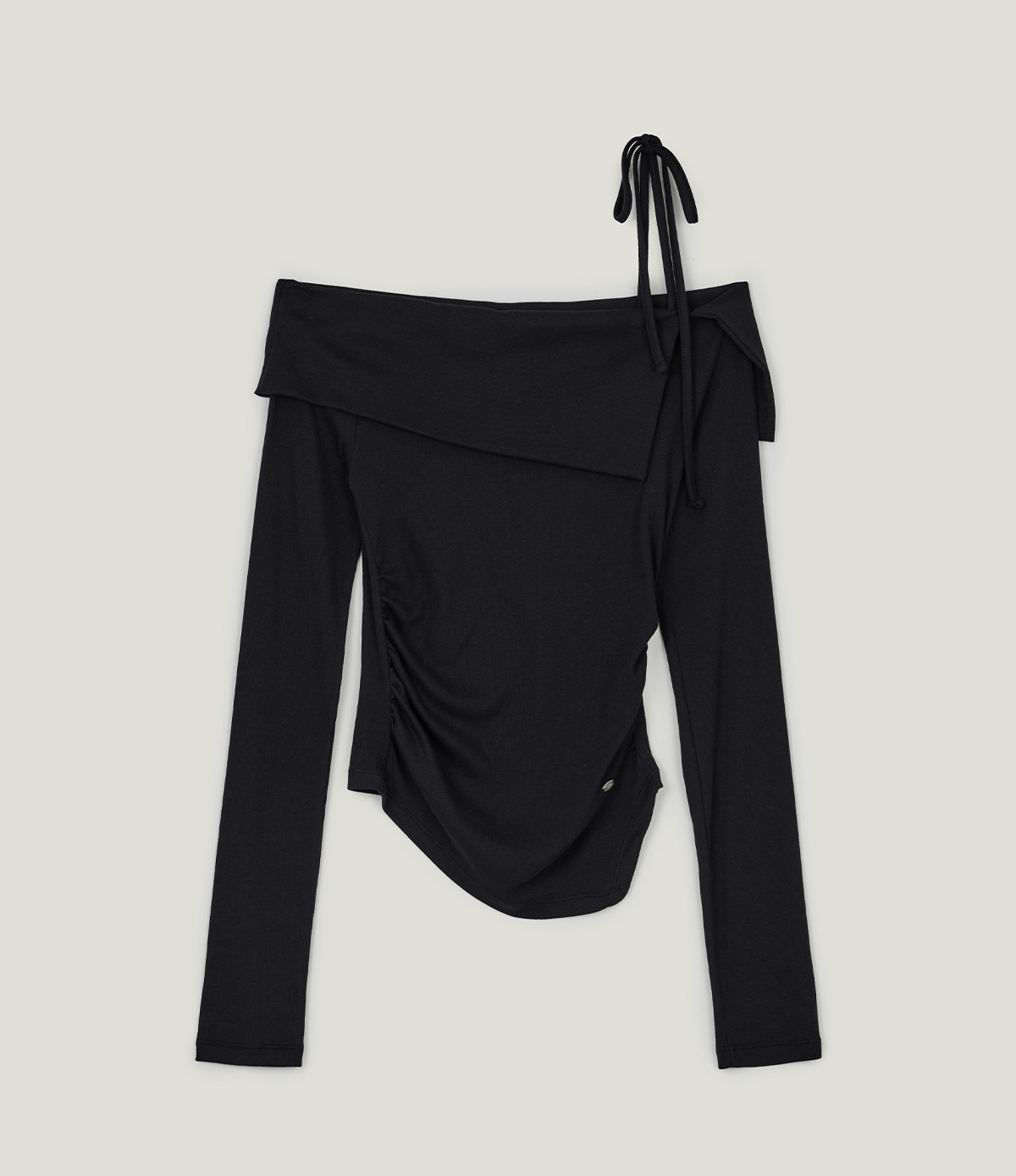 TWEE Rieon asymmetric shirring off-shoulder long sleeve T-shirt - Product detail view