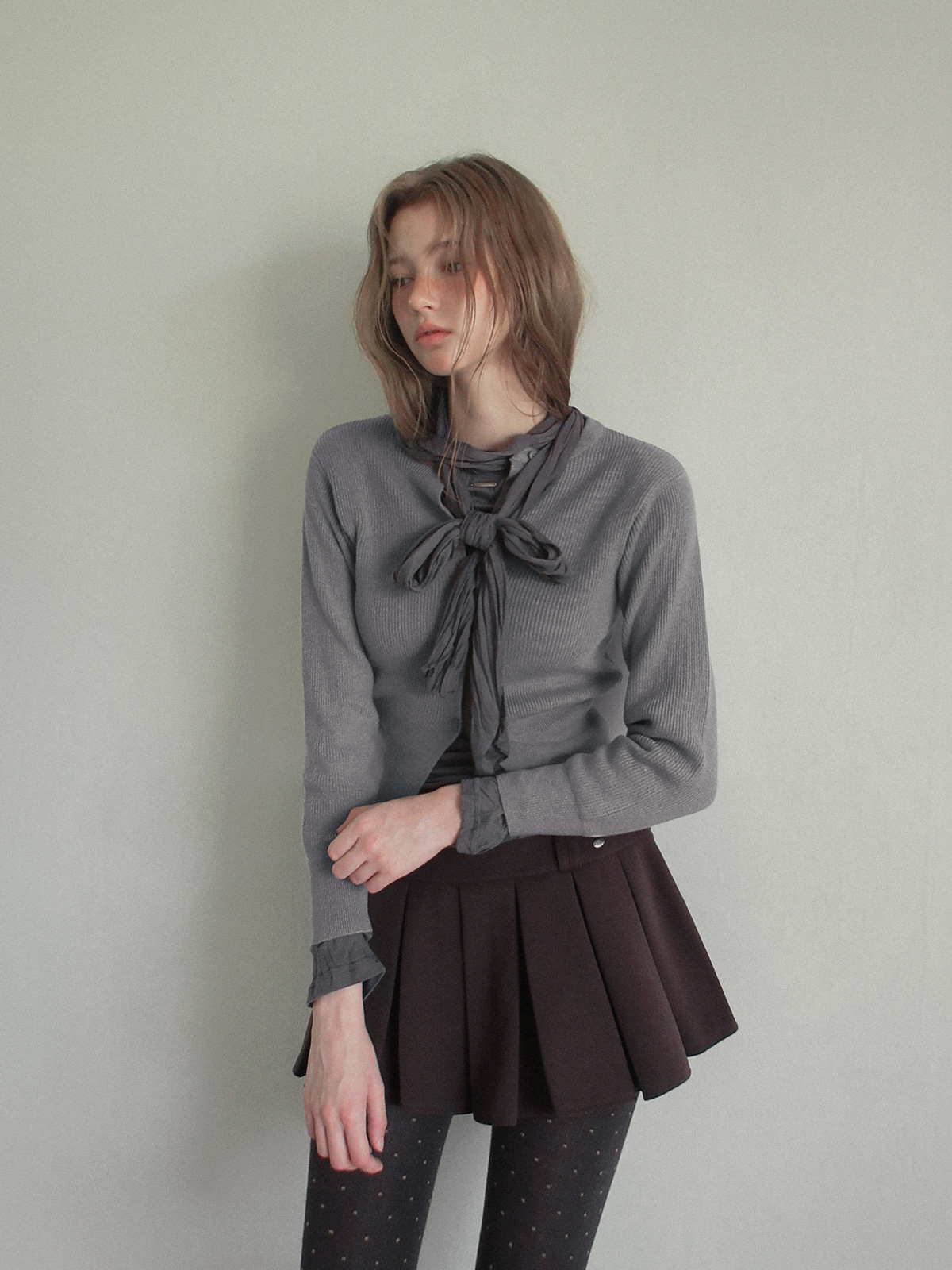 TWEE Hesi suede pleated mini skirt - Model styling view