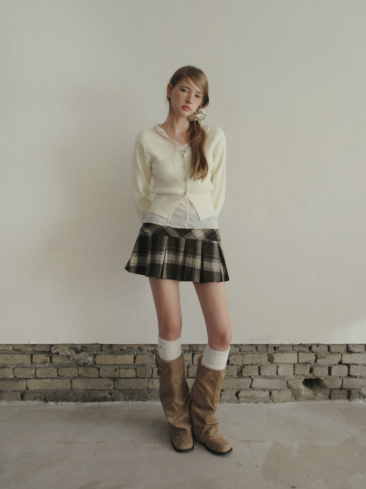 TWEE Coers round/V-neck long sleeve knit cardigan - Model styling view
