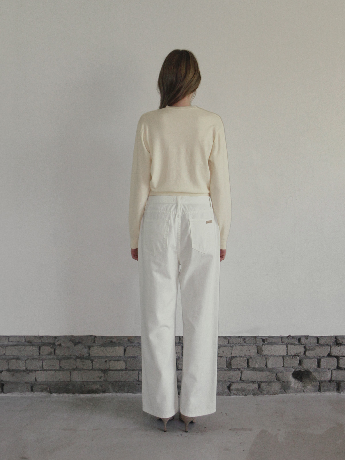 TWEE Clone asymmetric two-way knit long sleeve cardigan - Model styling view