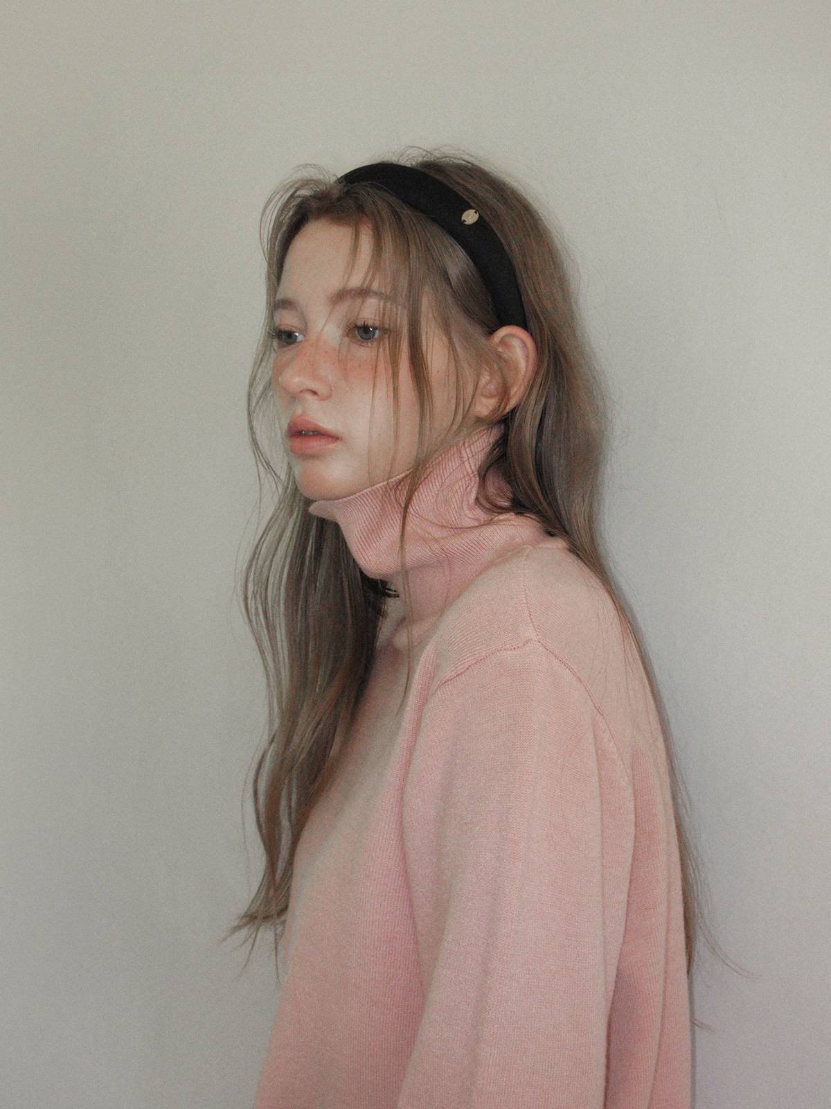 TWEE Bent corduroy collar long sleeve jacket - Model styling view