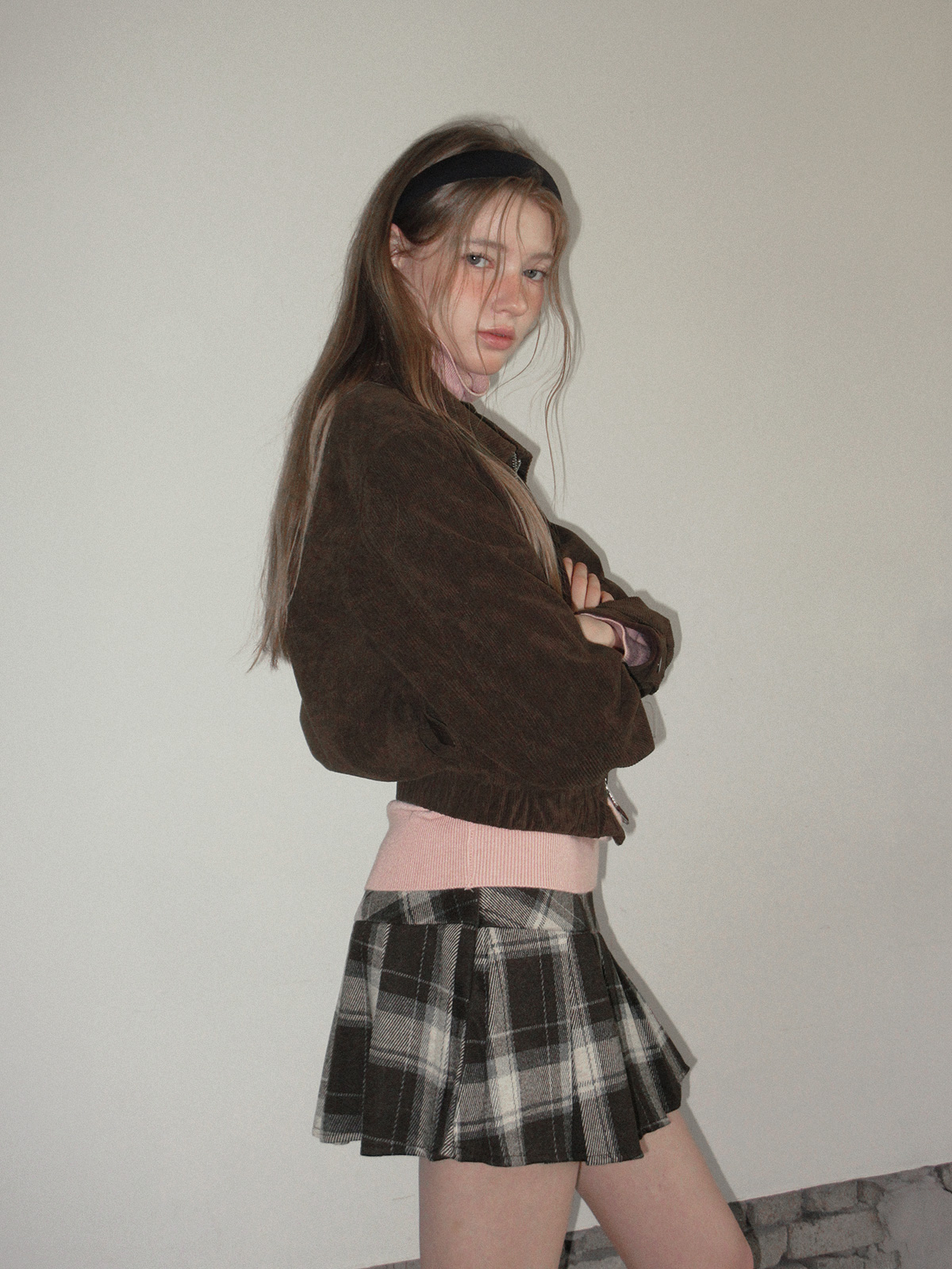 TWEE Bent corduroy collar long sleeve jacket - Model styling view
