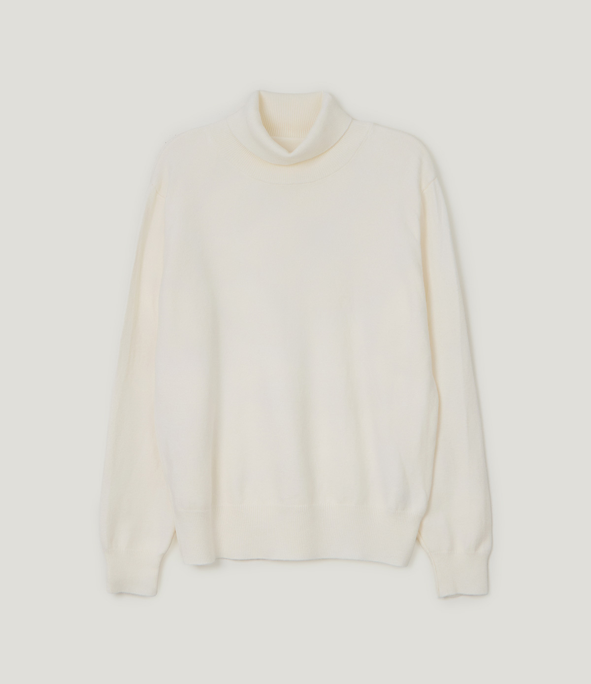 TWEE Redon basic turtleneck long sleeve knit - Product detail view