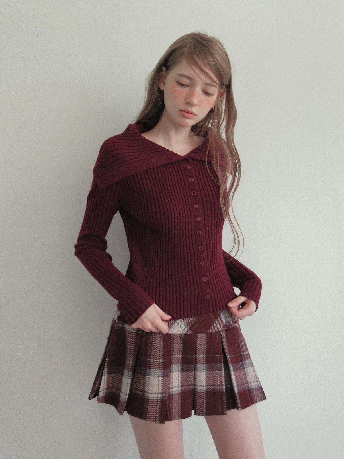 TWEE Riden sailor collar ribbed long sleeve knit - Model styling view