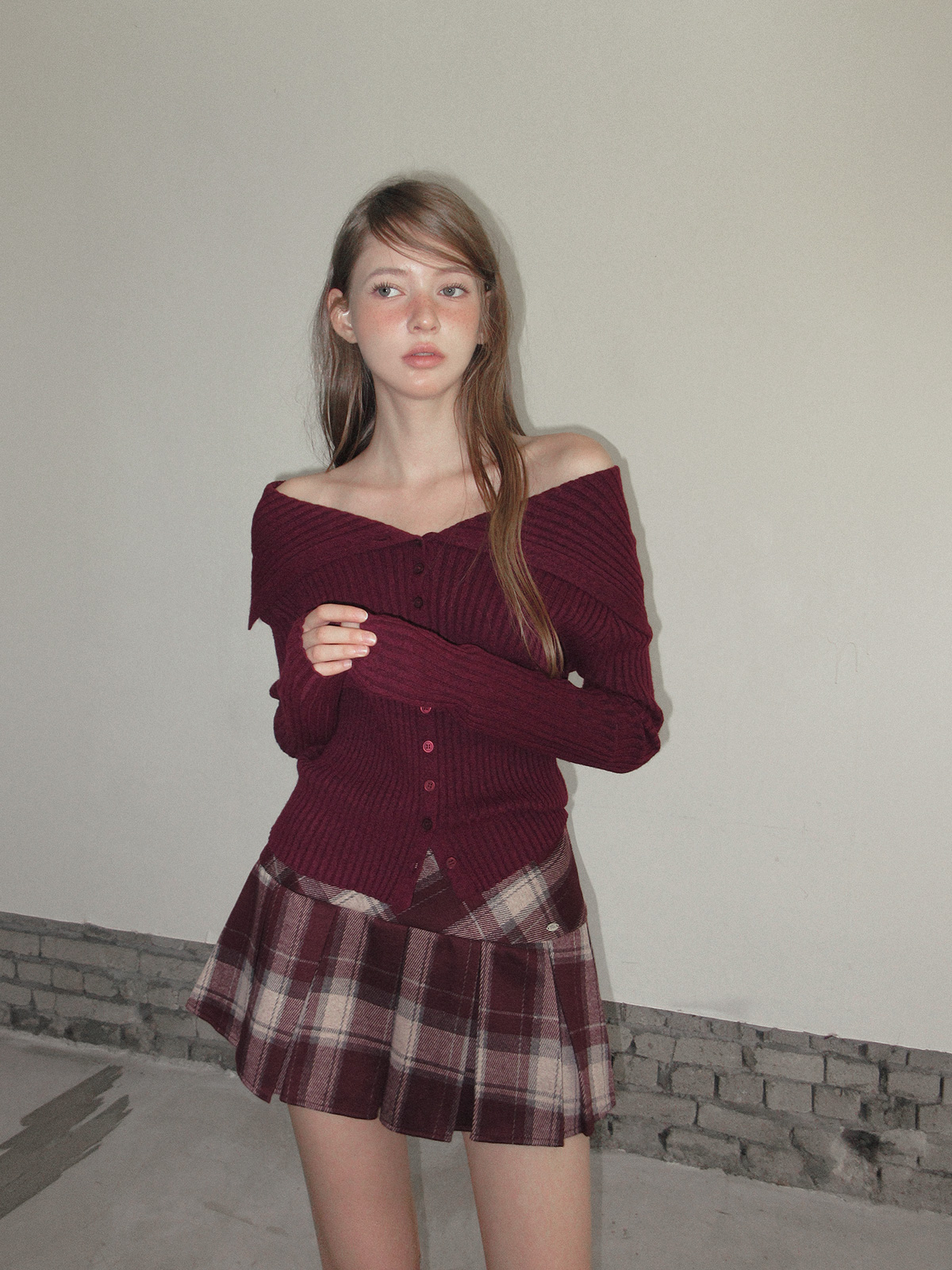 TWEE Riden sailor collar ribbed long sleeve knit - Model styling view