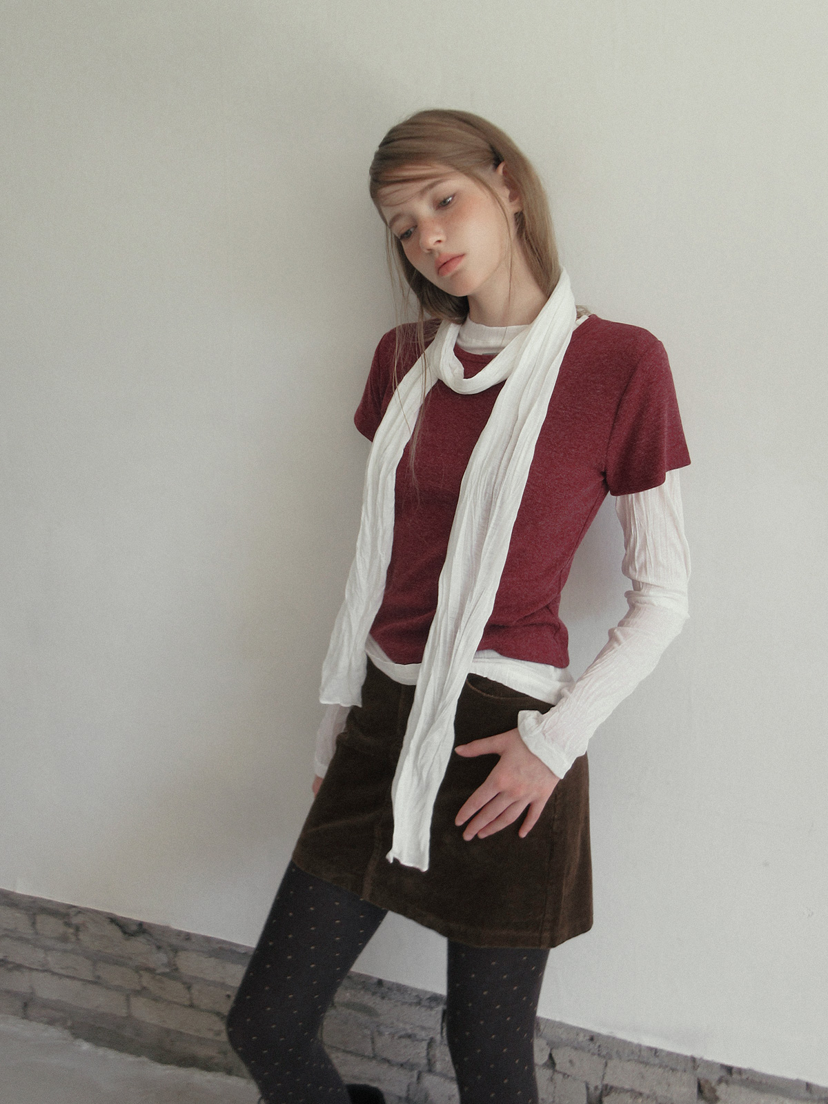 TWEE Morem basic corduroy mini skirt - Model styling view