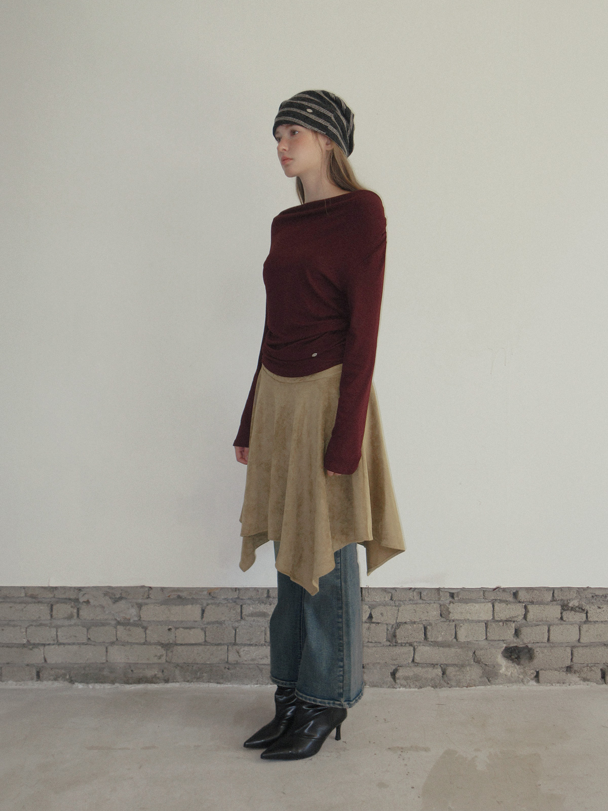 TWEE Bollin drape back slit long sleeve T-shirt - Model styling view