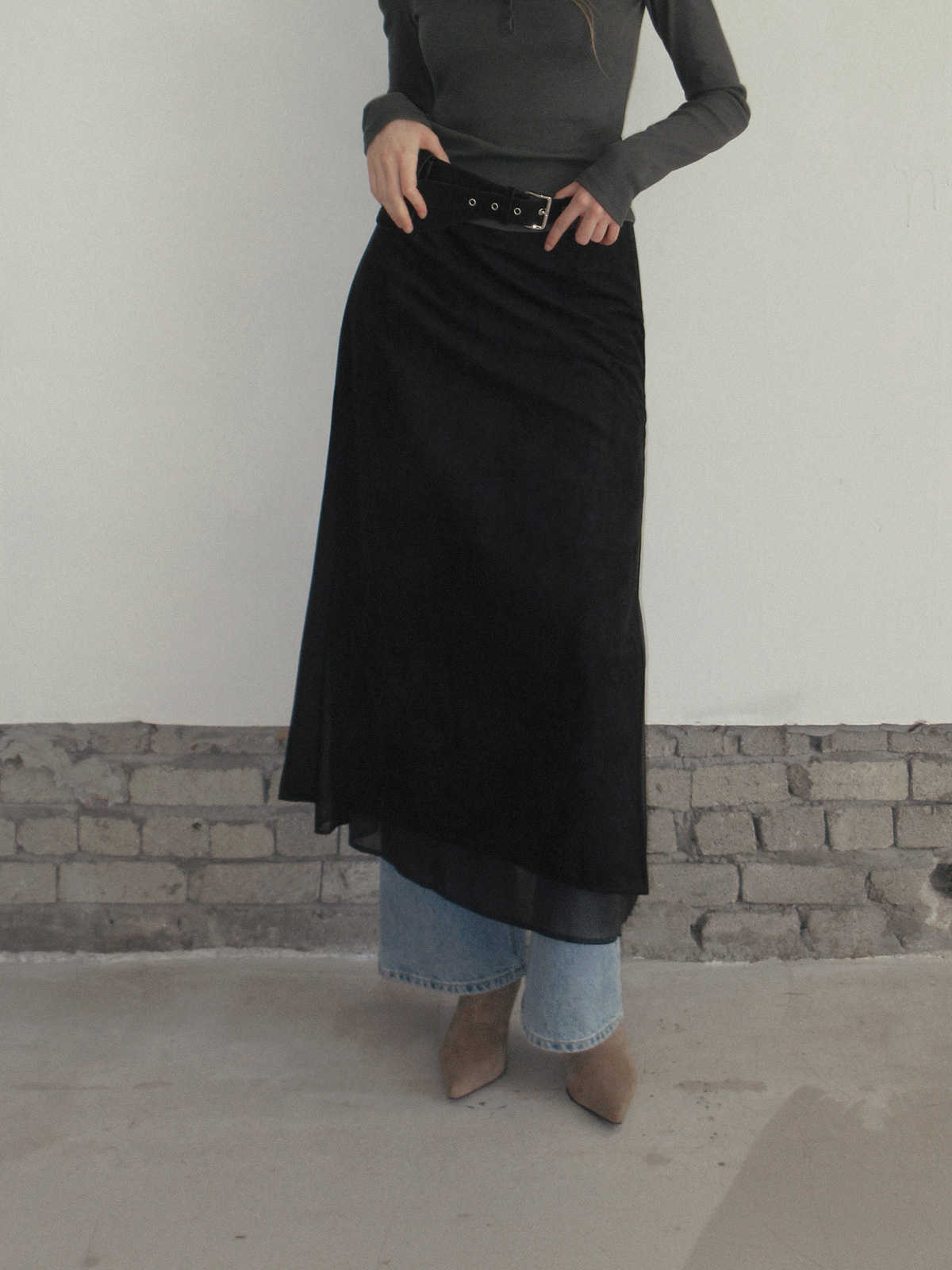 TWEE Benz organza layered suede long skirt - Model styling view