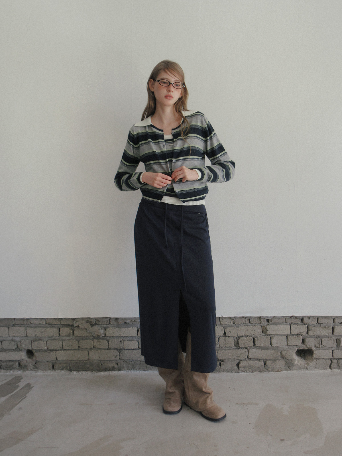 TWEE Curvin wide stripe sleeveless cardigan set - Model styling view