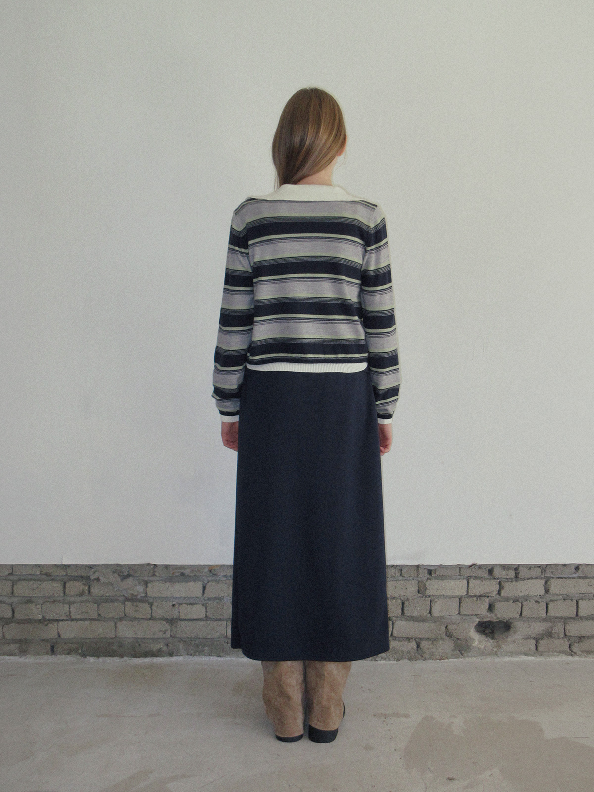 TWEE Curvin wide stripe sleeveless cardigan set - Model styling view