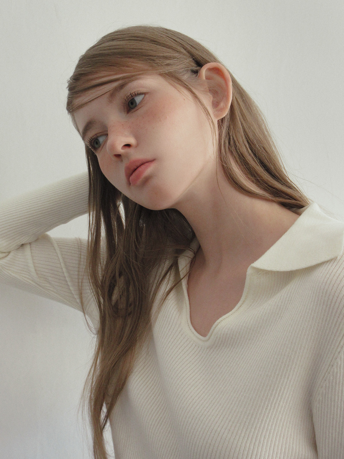 TWEE Ejeun open collar U-neck long sleeve knit - Model styling view