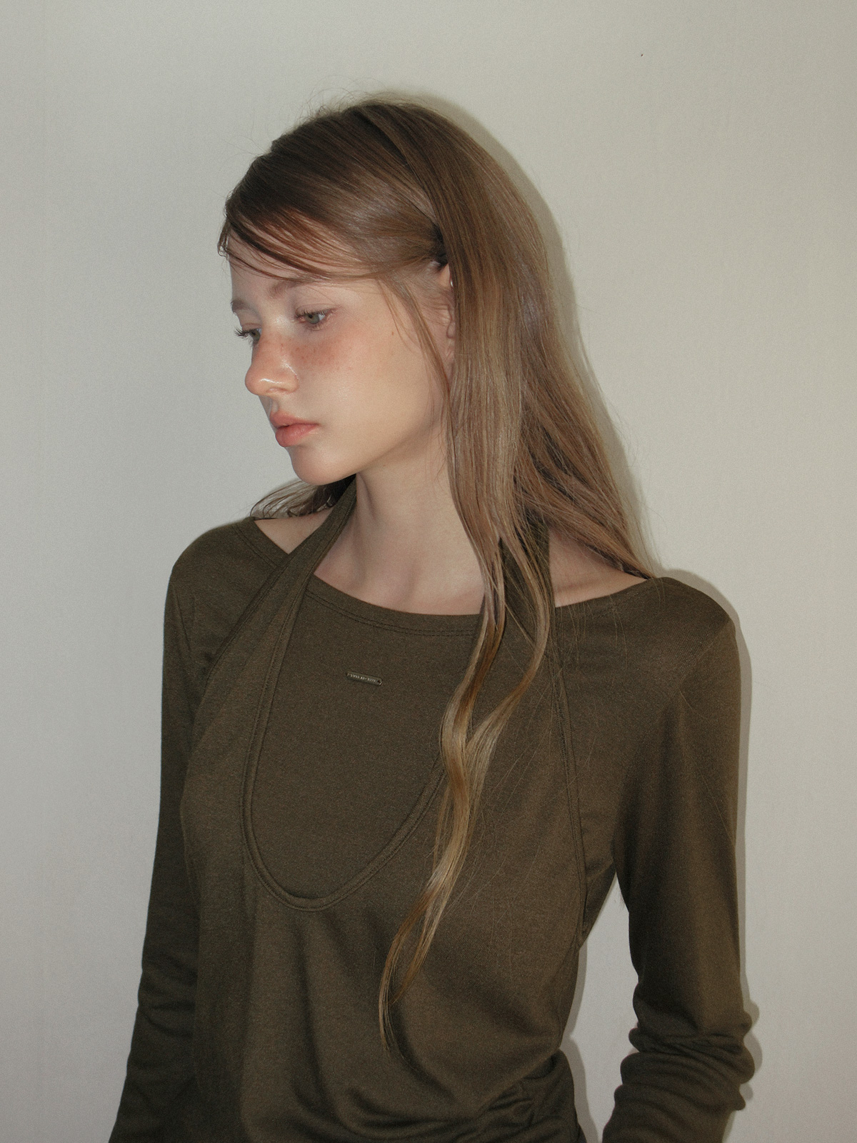 TWEE Pontis halter layered long sleeve T-shirt - Model styling view