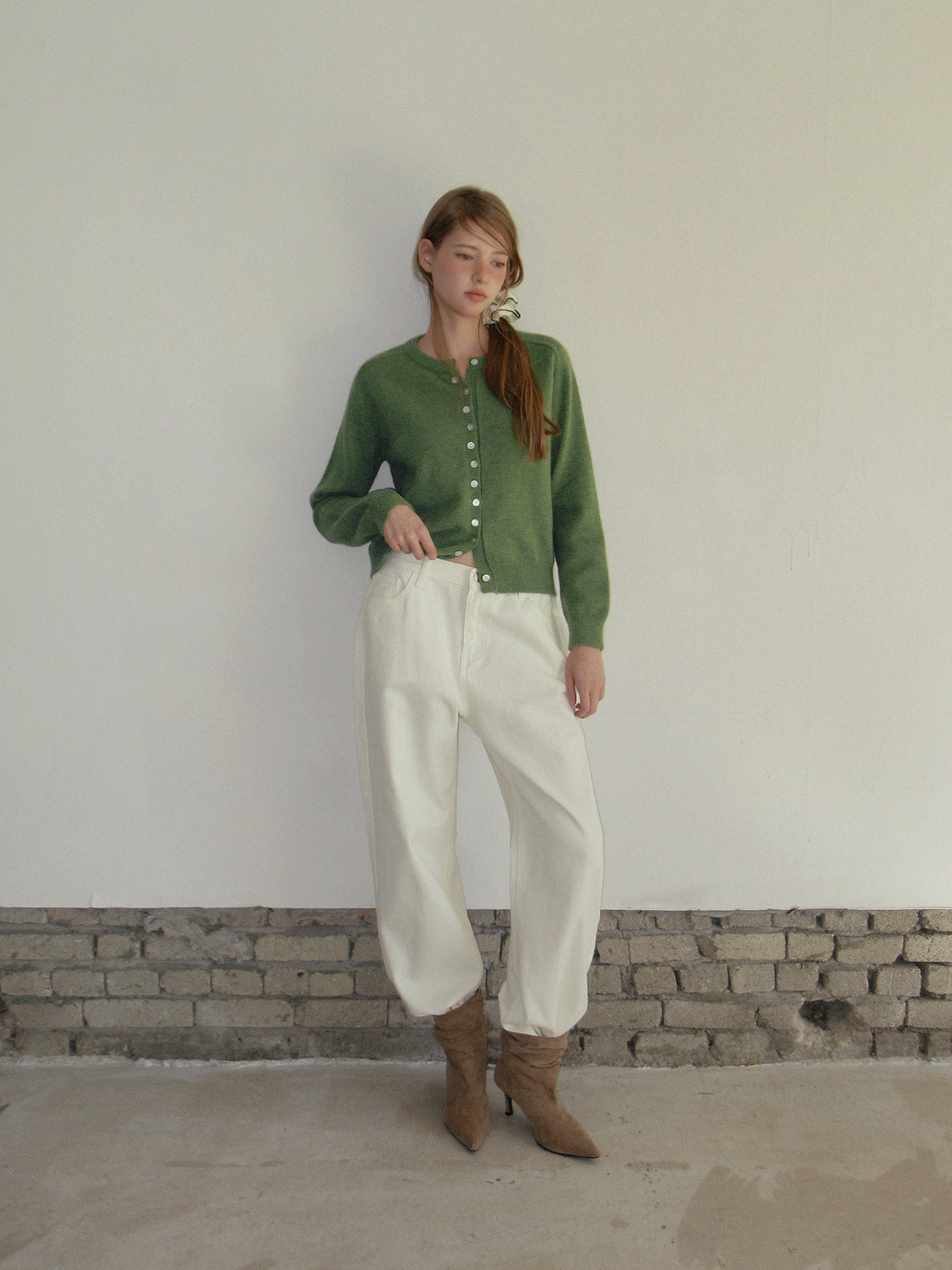 TWEE Ble round neck basic knit long sleeve cardigan - Model styling view