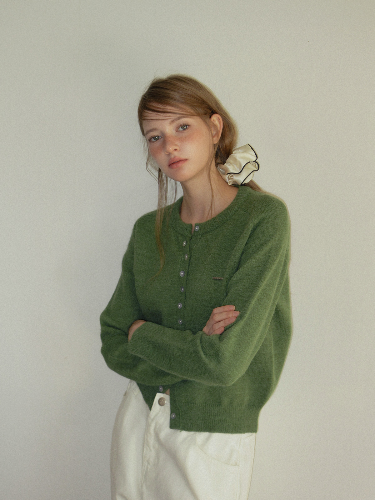TWEE Ble round neck basic knit long sleeve cardigan - Model styling view
