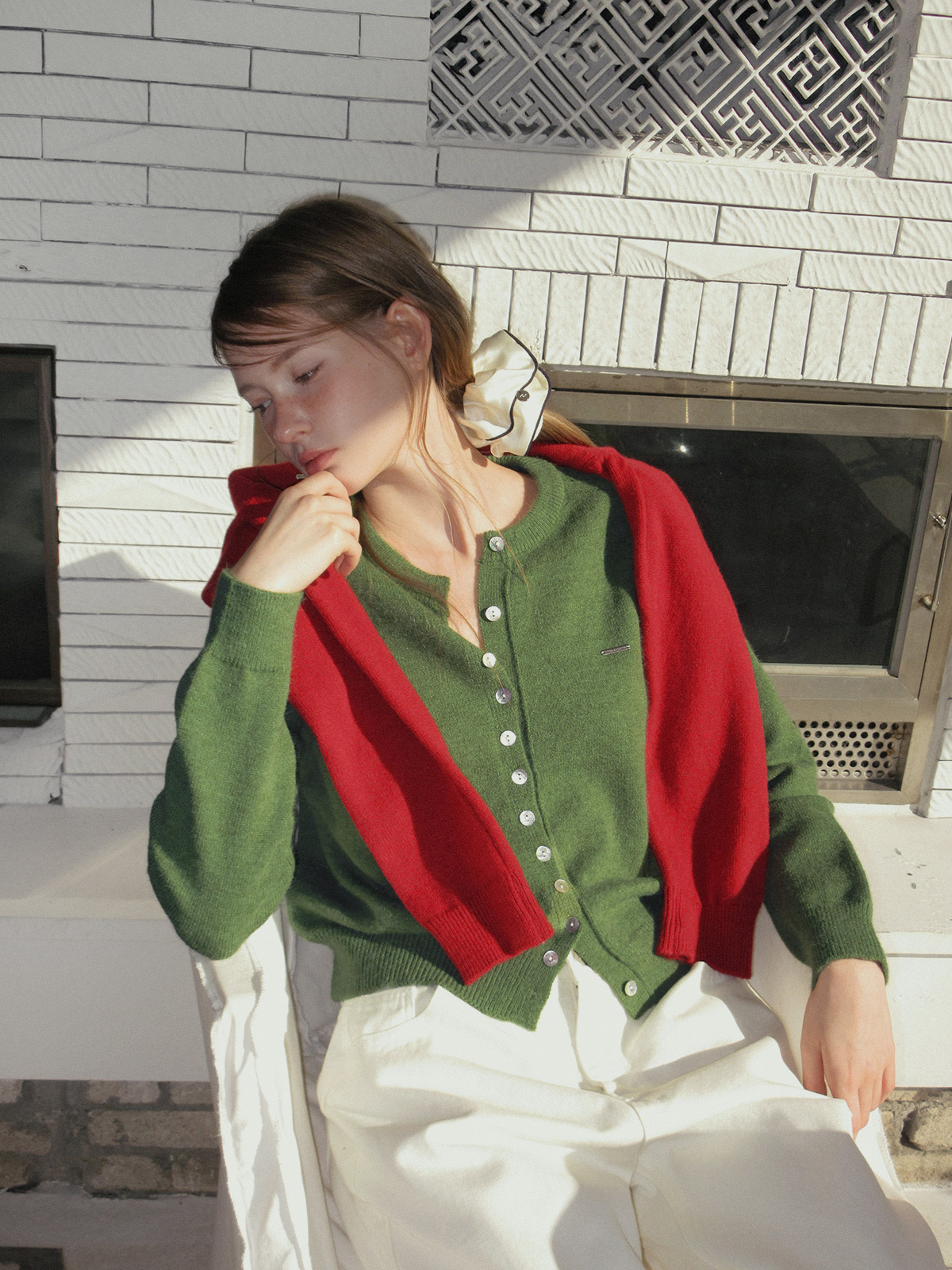 TWEE Ble round neck basic knit long sleeve cardigan - Model styling view
