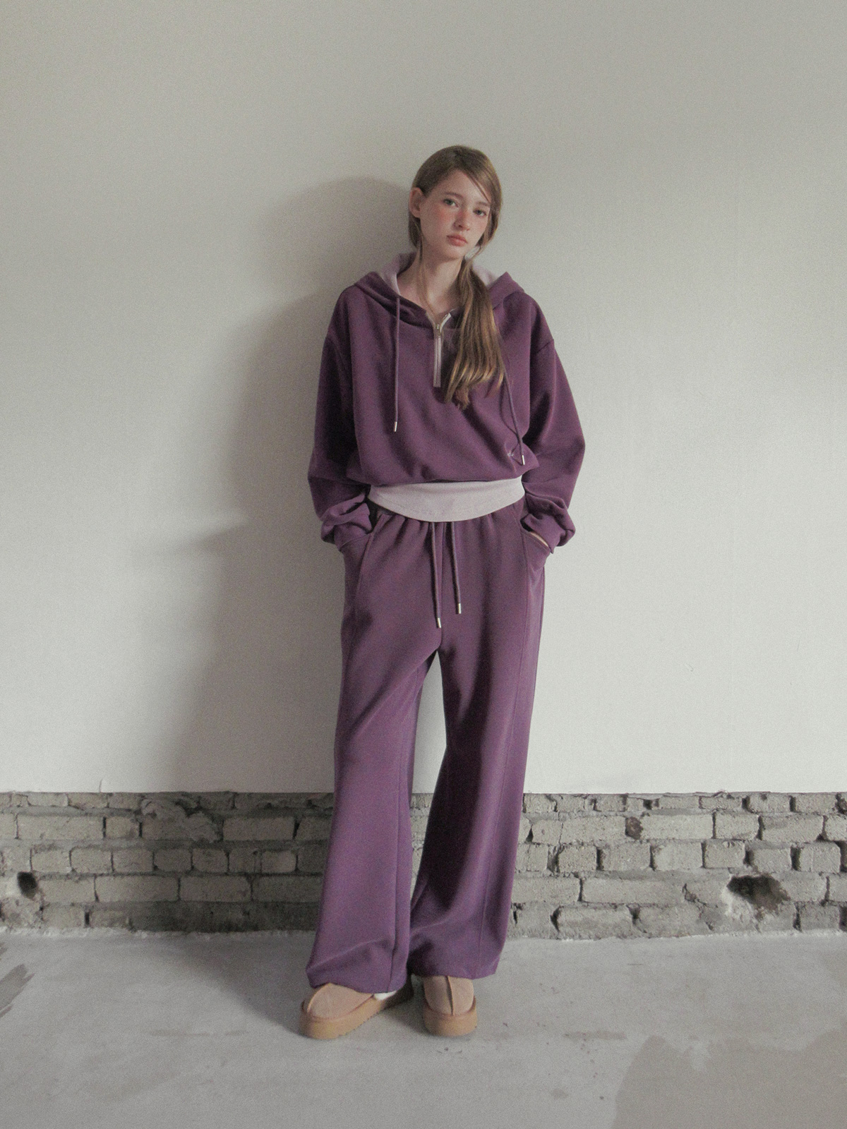 TWEE Medi layered half hood zip-up T-shirt - Model styling view