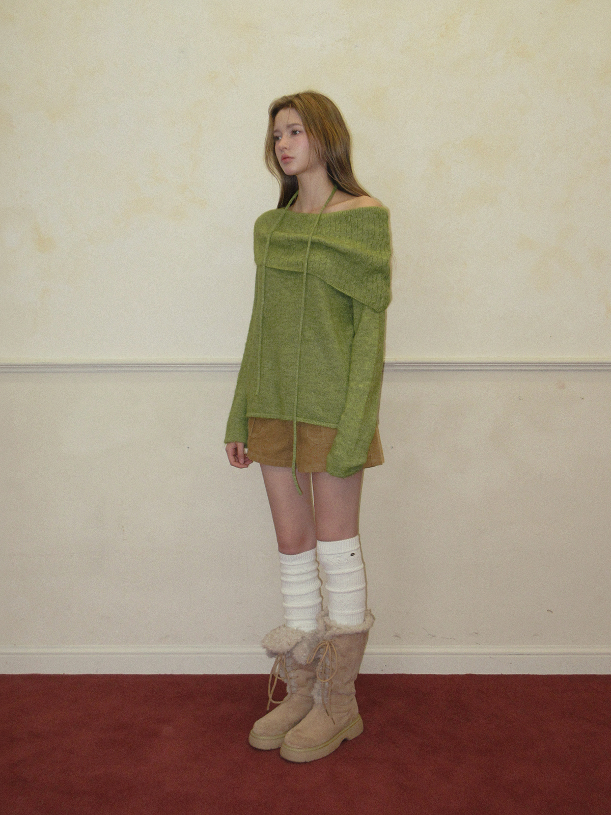 TWEE Ritun patterned off-shoulder long sleeve knit (strap set) - Model styling view