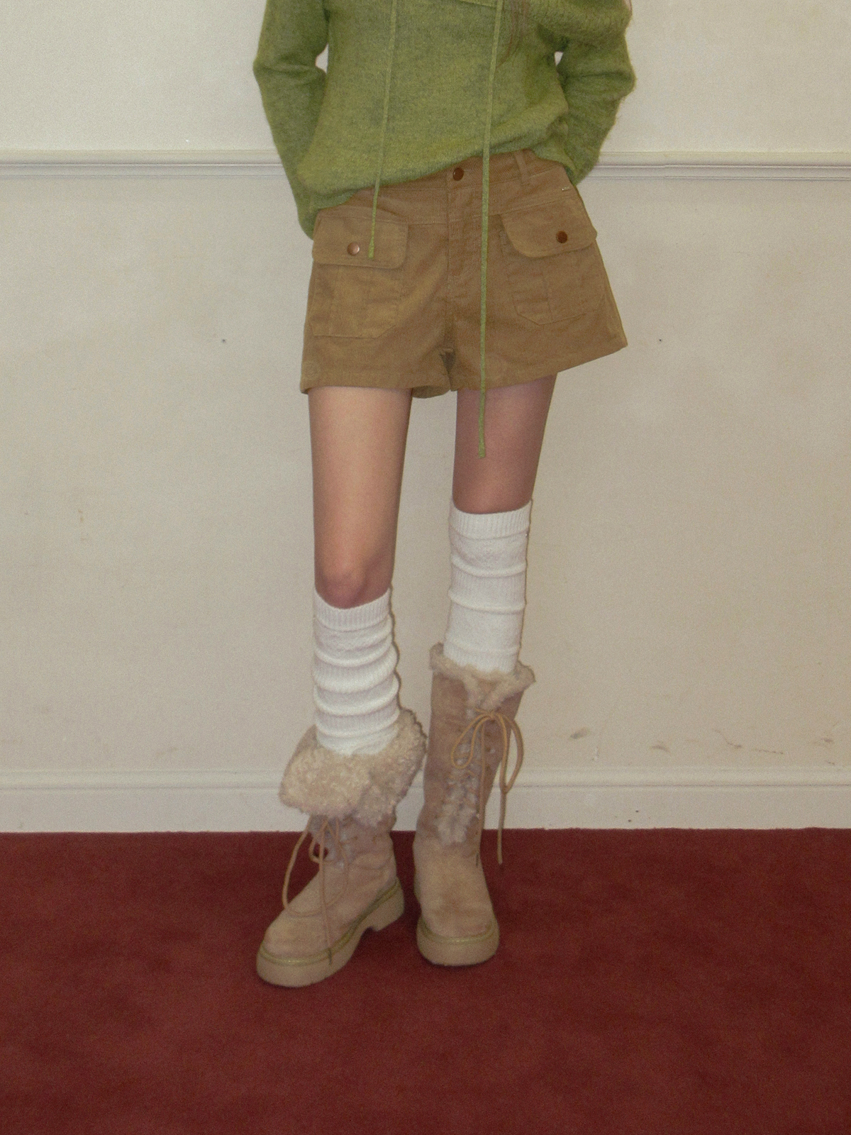 TWEE Nutt big pocket corduroy shorts - Model styling view