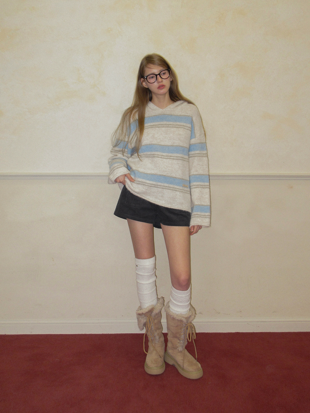 TWEE Nutt big pocket corduroy shorts - Model styling view