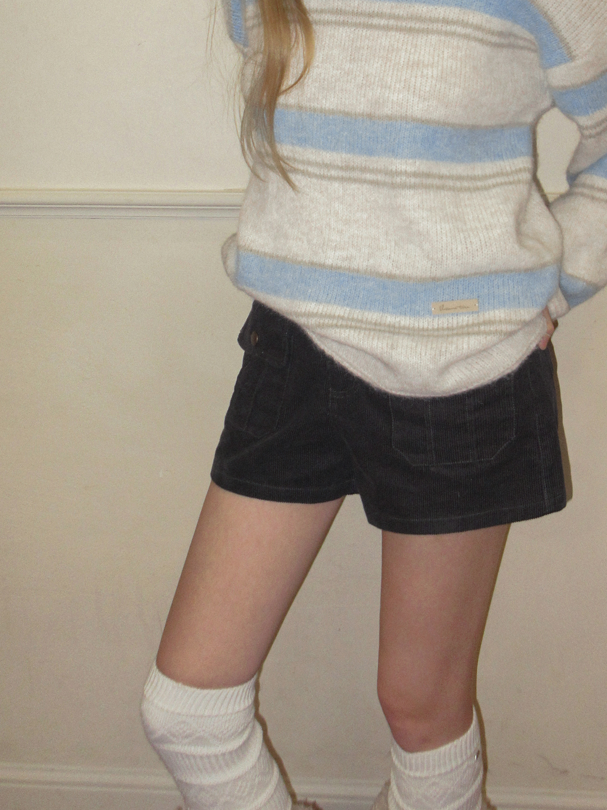 TWEE Nutt big pocket corduroy shorts - Model styling view