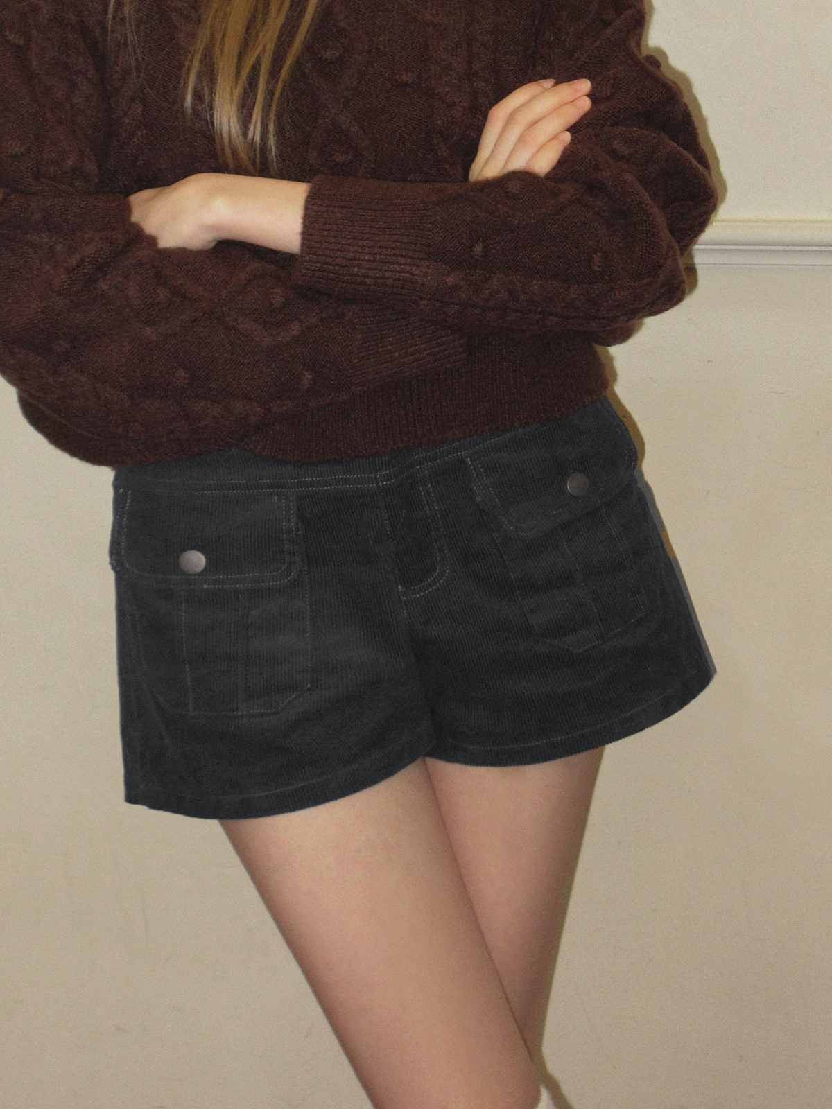 TWEE Nutt big pocket corduroy shorts - Model styling view