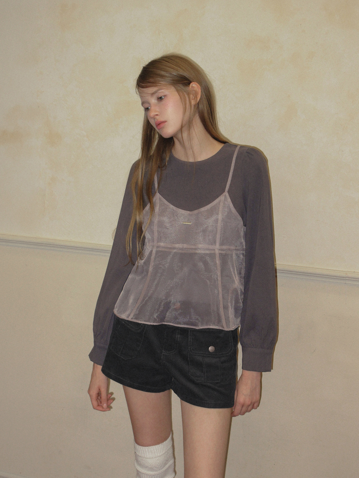 TWEE Nutt big pocket corduroy shorts - Model styling view
