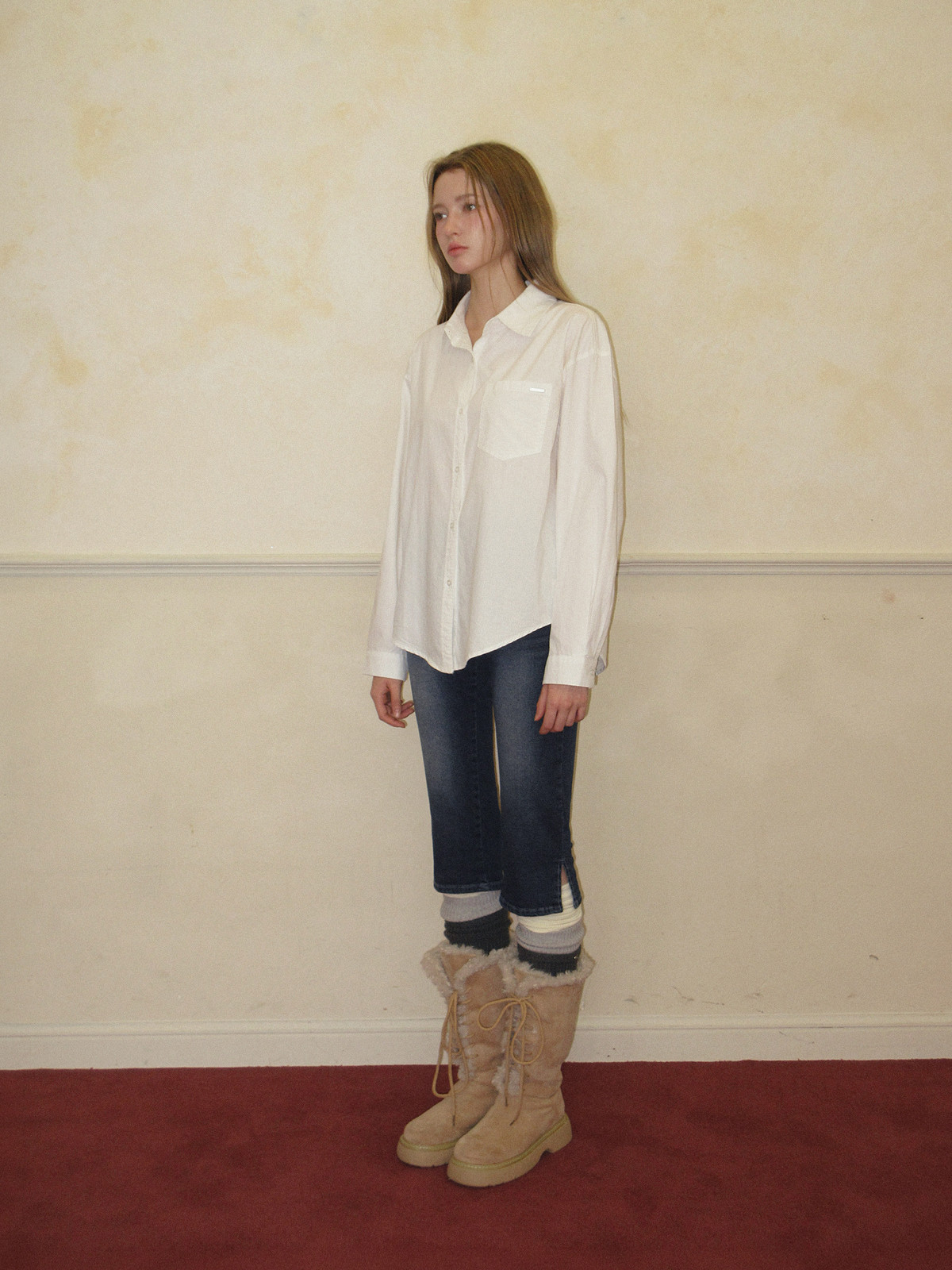 TWEE Dezel washed capri denim pants - Model styling view