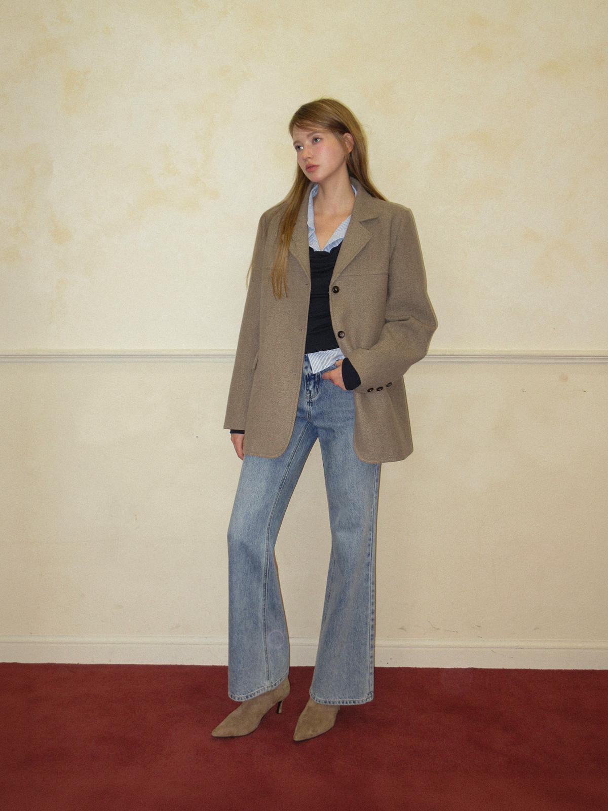 TWEE Denz classic oversized long sleeve jacket - Model styling view