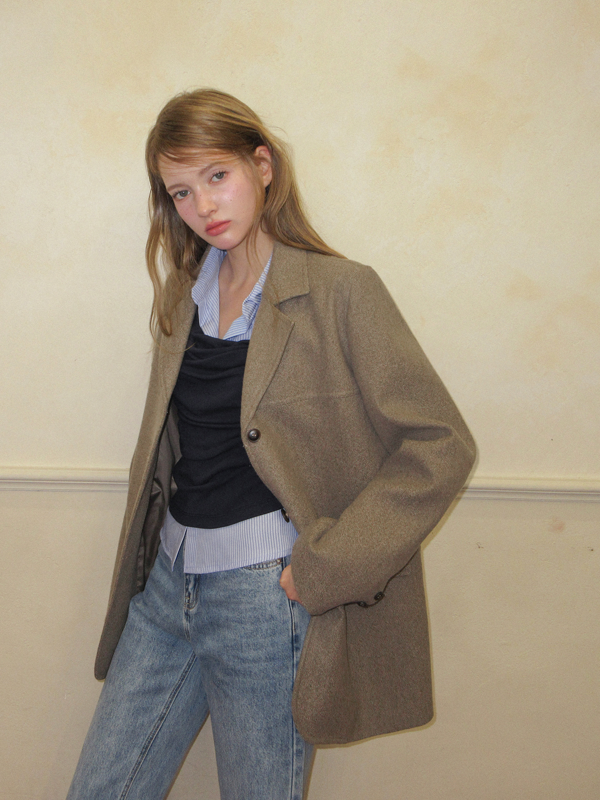 TWEE Denz classic oversized long sleeve jacket - Model styling view