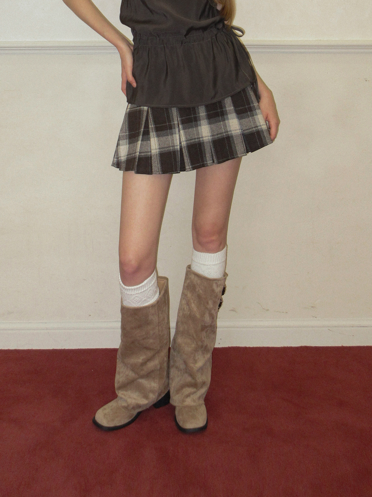 TWEE Rezon check pleated mini skirt - Model styling view