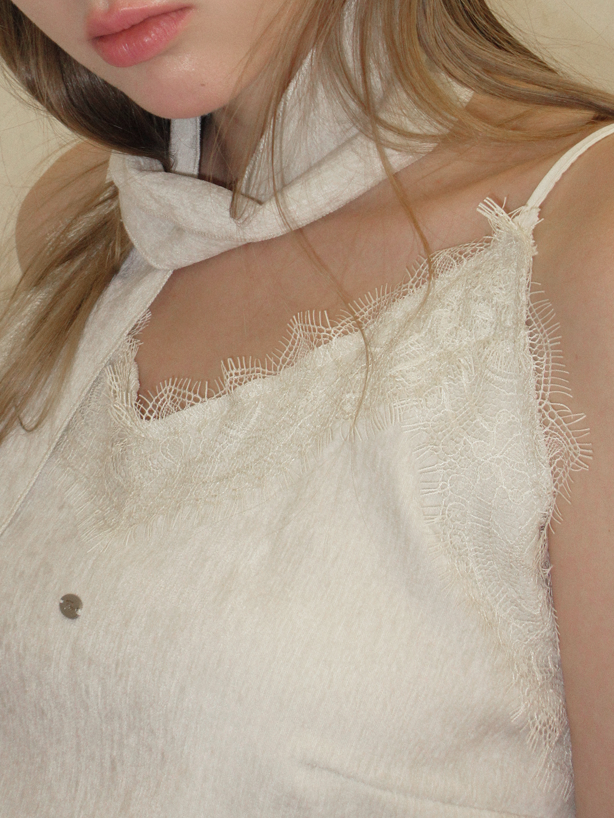 TWEE Pevol lace suede sleeveless blouse - Model styling view
