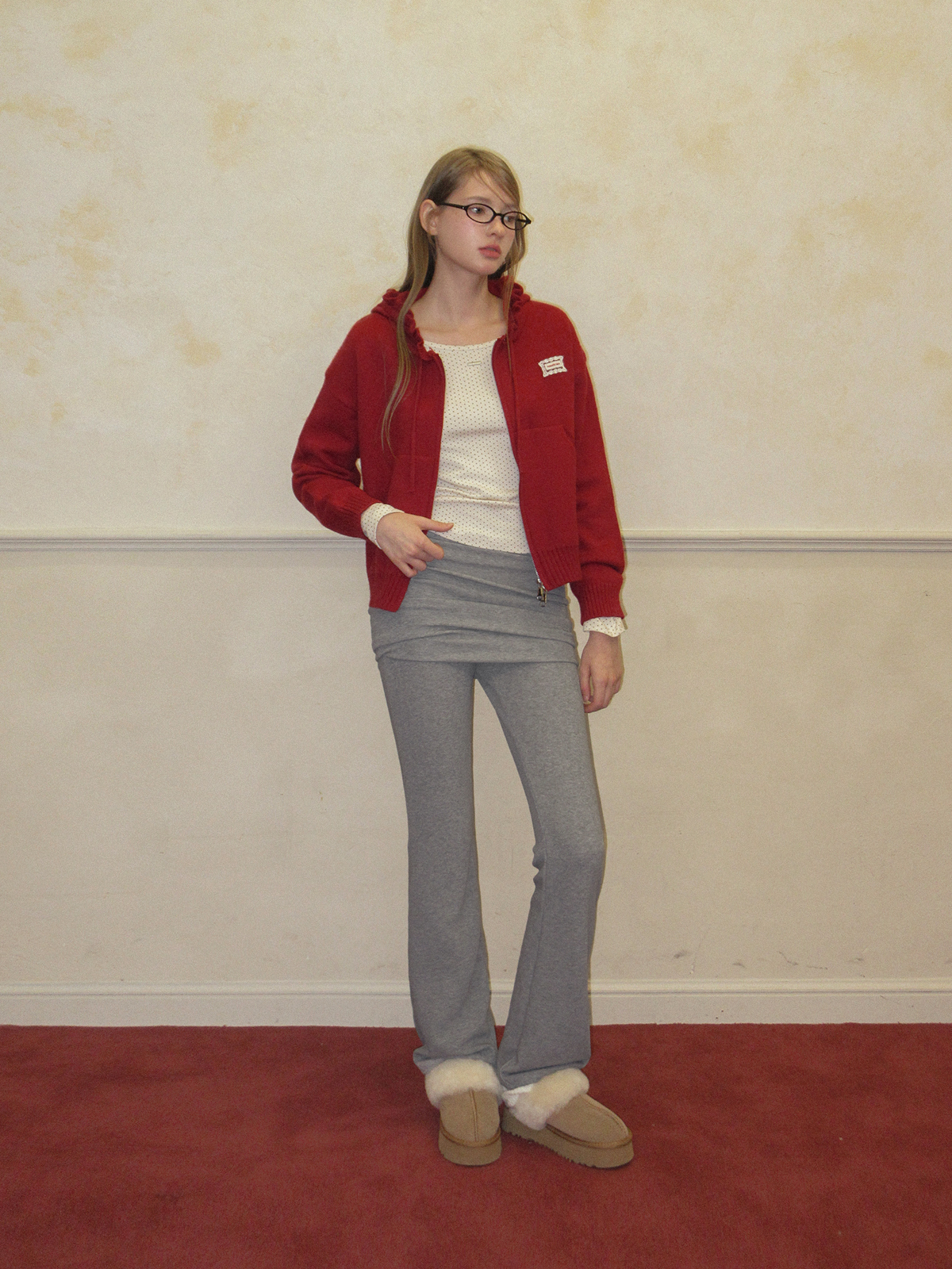 TWEE Berle wave hood long sleeve knit zip-up - Model styling view